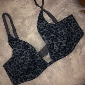VS Unlined Bra / Bralette